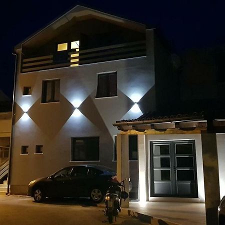 Elizabeta Deluxe Rooms Biograd Na Moru Ngoại thất bức ảnh