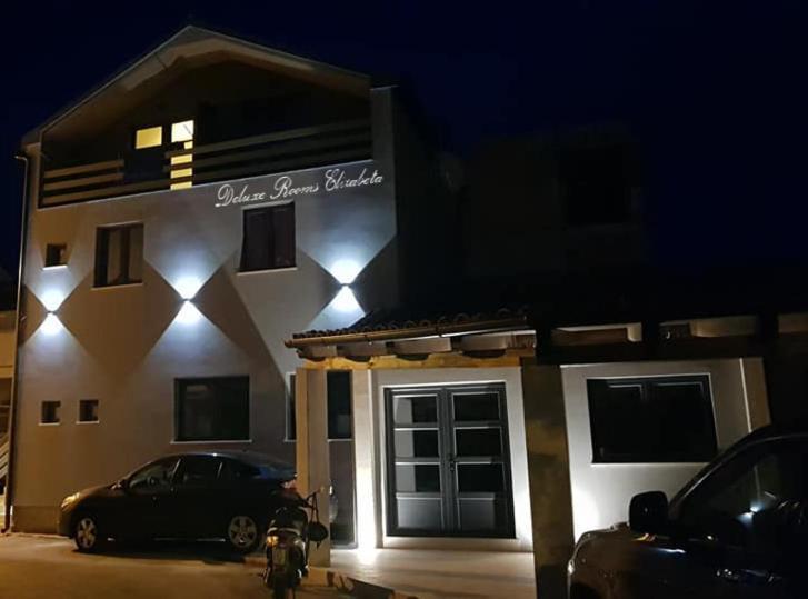 Elizabeta Deluxe Rooms Biograd Na Moru Ngoại thất bức ảnh