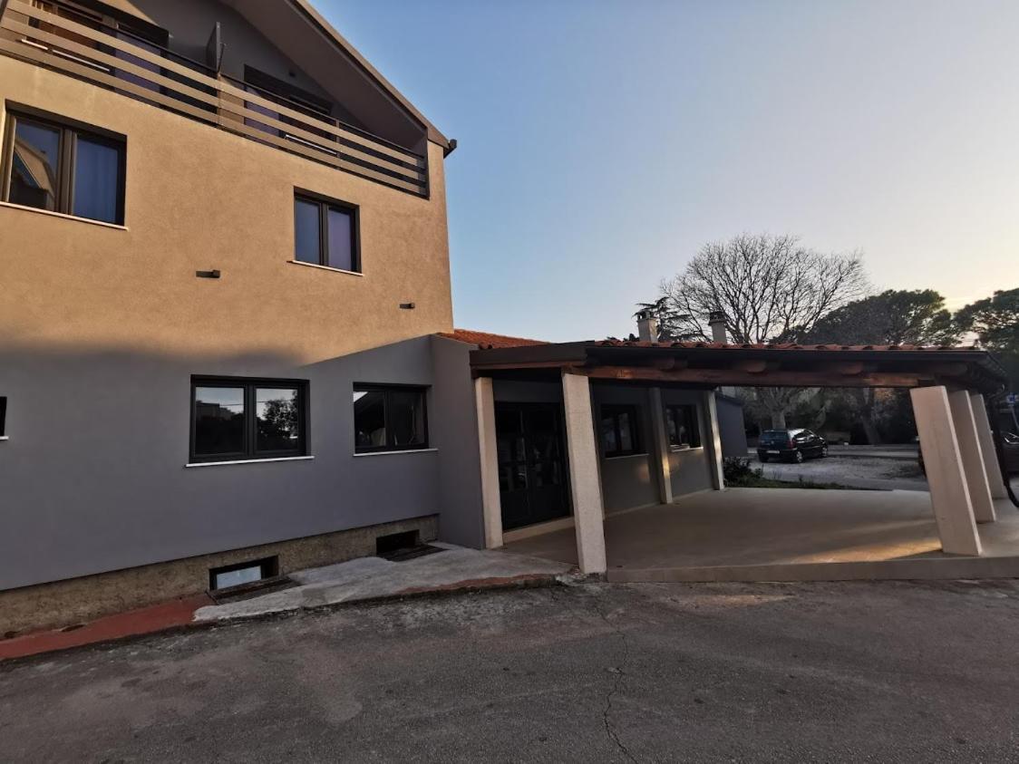 Elizabeta Deluxe Rooms Biograd Na Moru Ngoại thất bức ảnh