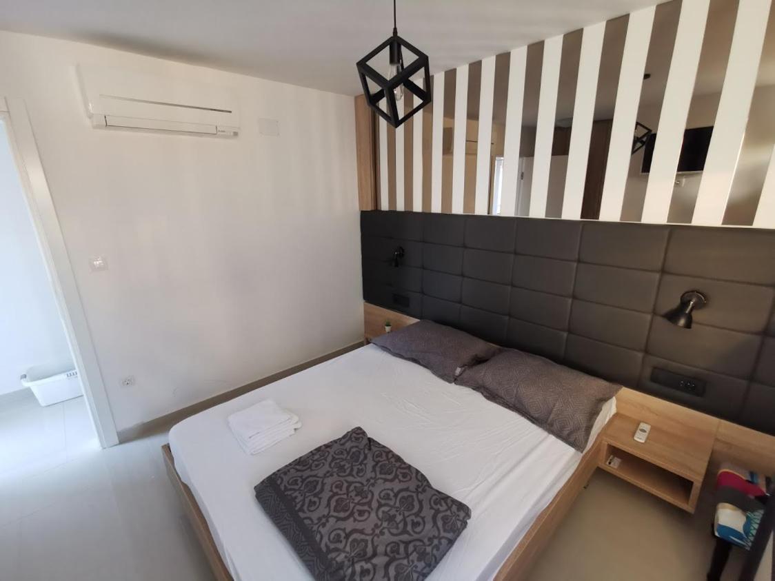 Elizabeta Deluxe Rooms Biograd Na Moru Ngoại thất bức ảnh