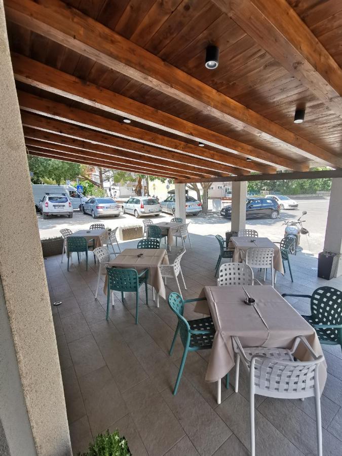 Elizabeta Deluxe Rooms Biograd Na Moru Ngoại thất bức ảnh