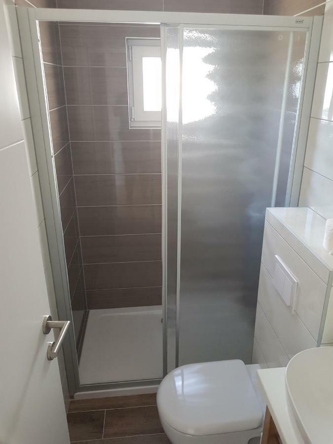 Elizabeta Deluxe Rooms Biograd Na Moru Ngoại thất bức ảnh
